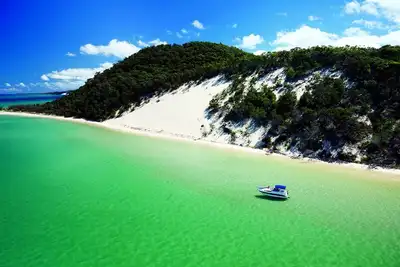 Image de Island Home is Located on beautiful Moreton Island in the township of Kooringal
