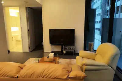 Image de Modern One Bedroom Apartment in Melbourne City\n
