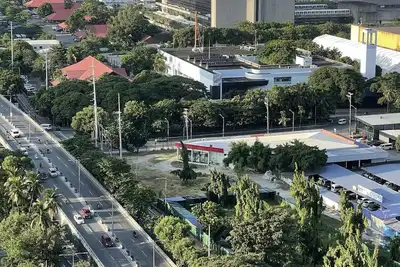 Image de Perfectly Located Cozy Newly Interiored Condo Near Moa, Star City Pasay Manila