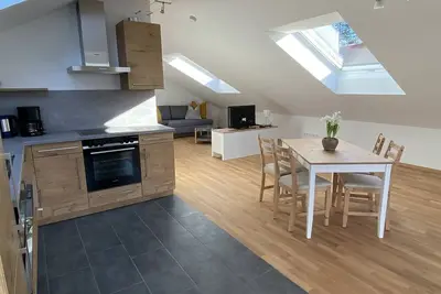 Image de Ferienwohnung \"am Seeufer\" in Ambach Gemütlich Heimelig
