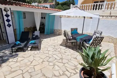 Image de Moderne Geräumige Ferienwohnung in Villa Fortuna