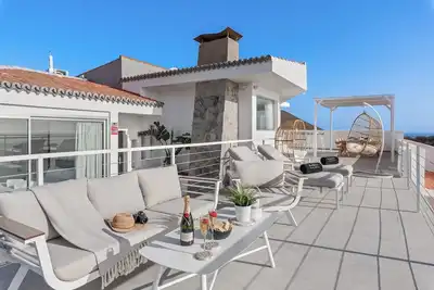 Image de Maison de vacances \"Karat Punta Rasca\" avec vue sur la mer, piscine privée et Wi-Fi