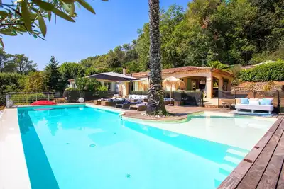 Image de Villa Des Parfums Vi4382 By Riviera Holiday Homes