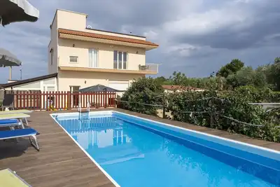 Image de Villa with pool for 8 guests with 3 bedrooms