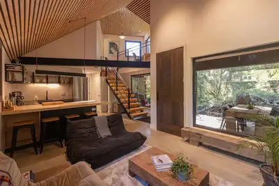 Image de Chesterman Beach I Modern I Od Shower I Pet I Surf