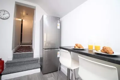 Image de Luxury Premium Serviced Apartment Near City Centre\n