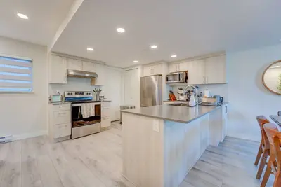 Image de New Townhouse w\/Private Entrance U028