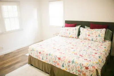 Image de Spacious 5bd Close to Everything