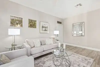 New Spectacular Luxury Condo!