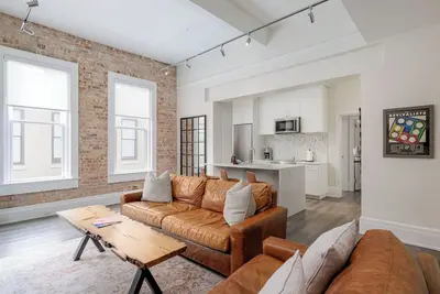 Image de To Geaux Cups Luxury in this stunning