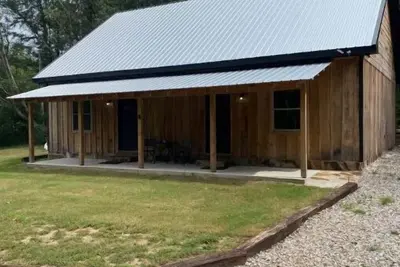 Image de Cabin Near Lake Ouachita\n