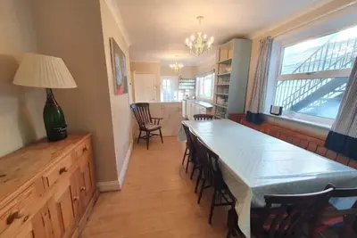 Image de Huge house (Norfolk) | Sleeps12 | 2min walk to beach | Dogs poss (2) | Playroom\n