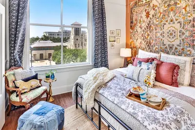 Image de On Riverwalk/Downtown/King