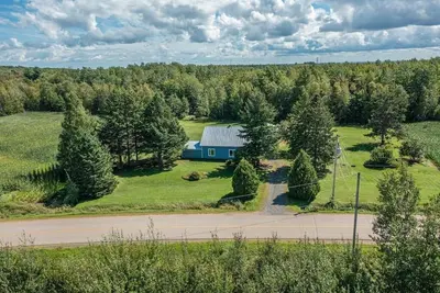 Image de Rustic & Modern Chalet. 32 Acre of Land. Avec Spa