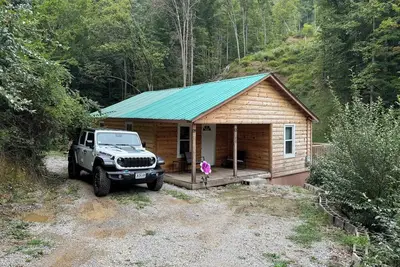 Image de Cabin just minute's from both Atv parks and Elk hunting. Atv wonderland.