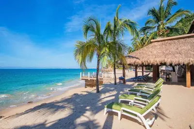 Early booking 10% Off at Tripintravel, transportation included