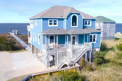 Image de North Wind - Soundfront with Private Beach\n