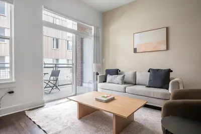 Image de Nice Alewife 2br w/ Gym & W/D, nr Shopping & T, by Blueground