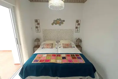 Image de The Charms of Almavir 4