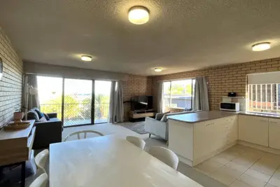 Image de Ballanee Unit 1 - Only 500m from Kings Beach, peaceful and quiet