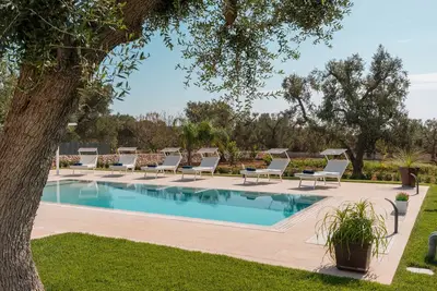 Image de Villa 'Gelso Bianco Con Piscina' avec piscine privée, Wi-Fi et climatisation