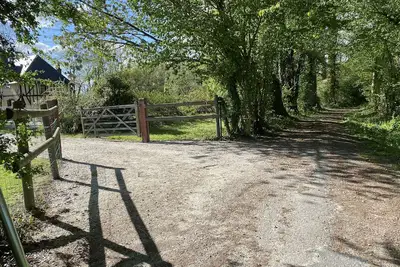 Image de Maison ( en colombages ) à la campagne,