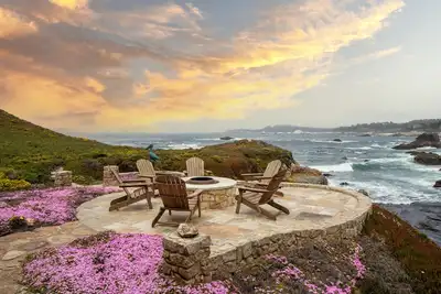 Image de Carmel Highlands Ocean Front Rental