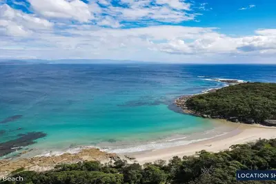 Image de King Stingray – double storey beach house with ocean views