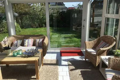 Image de 3 Zimmer, Küche, Bad, Wintergarten, Terrasse, Parkplatz, Haustiere auf Anfrage, nichtraucher-haus