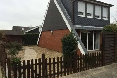 Image de Wohnzimmer, 2 Schlafzimmer, Küche, Bad, Terrasse, Parkplatz, Nichtraucher-haus