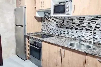 Image de Lujo: Parking, Pinball + 8 min Ayto + 2 Habs 1. 50