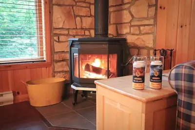 Image de Escapade parfaite | Condo chaleureux à louer | Spa