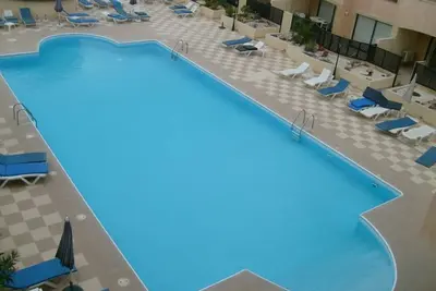 Image de Queens Gardens holiday townhouse rental with shared pool, beach nearby,