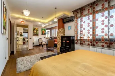 Image de Penthouse Botero\n