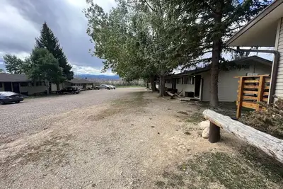 Image de Cozy Queen with Kitchenette in Flaming Gorge