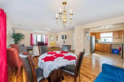 Image de Spacious 5 Bedroom Home Mins to Nyc & Ewr