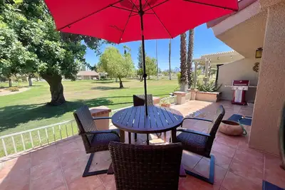 Image de Updated Palm Desert Resorter Condo perfectly located near resort amenities.