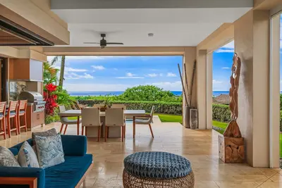Image de 2 Br Luxury Oceanview Condo in Kukuiula
