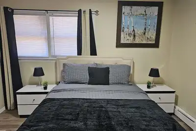 Image de Beautiful 2-bedroom apartment in Rahway, close to Newark Airport and Nyc trains.