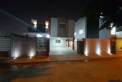 Image de 4 bedroom house with private pool