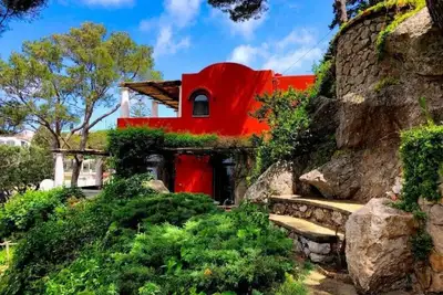 Image de Villa storica 1920 Con giardino di limoni e palme con vista sul mare