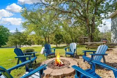 Image de Lake Home 2 Minutes from Table Rock!