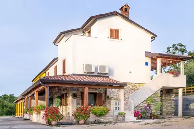 Image de Appartamento Confortevole con Mansarda in Villaggio Tranquillo