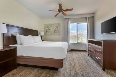 Image de Serene Sedona Escape! Full Kitchen, Outdoor Swimming Pool, Free Parking!