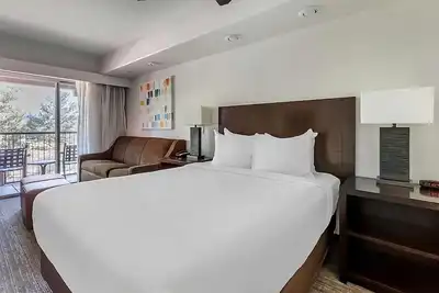 Image de Sedona's Best-Kept Secret! Outdoor Pool, Free Parking, Full Kitchen!