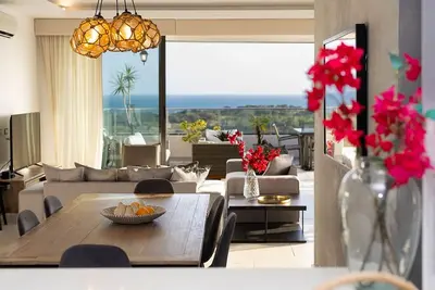 Image de Gorgeous 3 Bedroom apartment with terrace / Waterpark / pools / beach