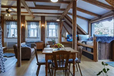 Image de \"Kudrnáč X Large Apartments sleeps 7