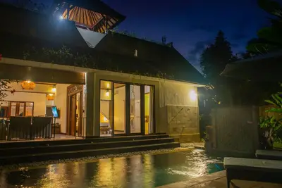 Image de Huge Villa w/ Pool and Spectacular Rooftop Patio!