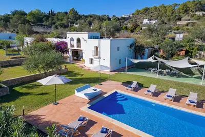 Image de Villa near San Antonio Sleeps 10