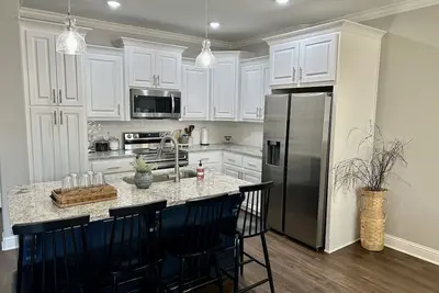 Image de Cozy newly built townhome